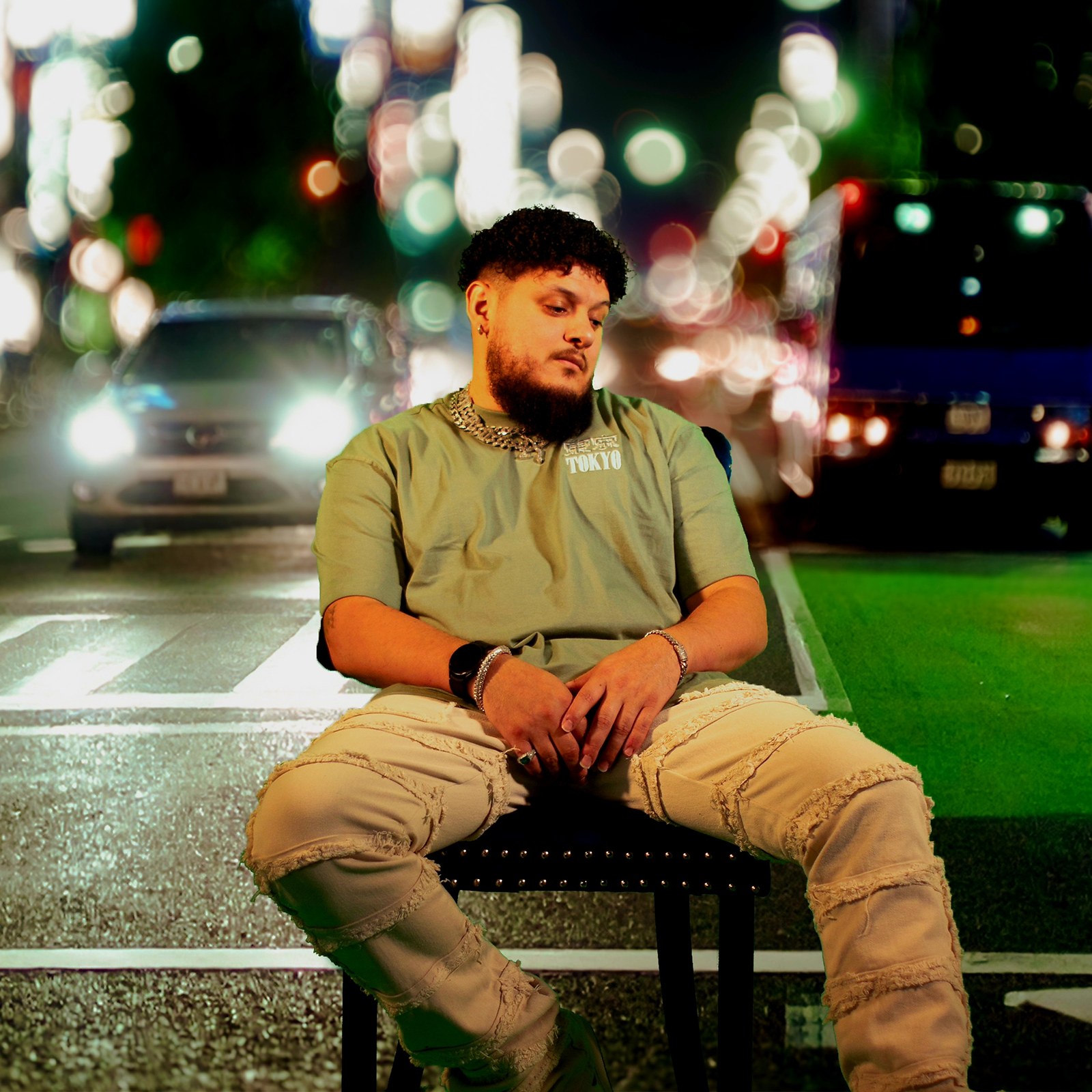 Aveek — Snapchat visual